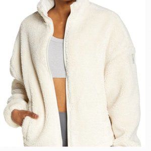 Alo sherpa jacket (Size xs)